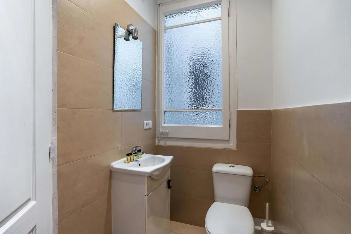 Canela Homes Midterm Monumental Barcelone